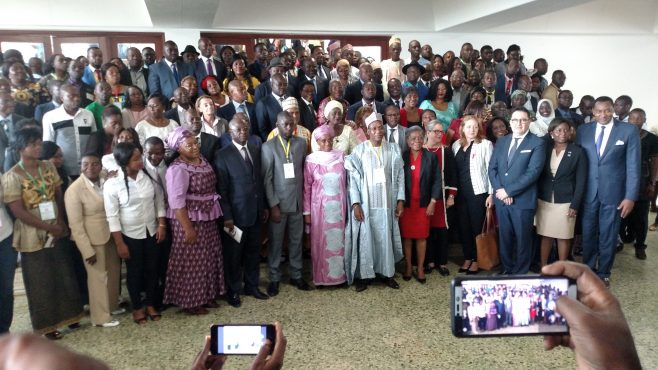 Photo des participants au Forum