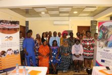 𝐀𝐮 𝐜œ𝐮𝐫 𝐝𝐞 𝐥𝐚 𝐉𝐨𝐮𝐫𝐧𝐞́𝐞 𝐝𝐞𝐬 𝐝𝐫𝐨𝐢𝐭𝐬 𝐝𝐞 𝐥’𝐇𝐨𝐦𝐦𝐞 : 𝐮𝐧 𝐩𝐫𝐨𝐣𝐞𝐭 𝐩𝐨𝐮𝐫 𝐮𝐧𝐞 𝐠𝐨𝐮𝐯𝐞𝐫𝐧𝐚𝐧𝐜𝐞 𝐩𝐥𝐮𝐬 𝐣𝐮𝐬𝐭𝐞 𝐞𝐭 𝐞́𝐠𝐚𝐥𝐢𝐭𝐚𝐢𝐫𝐞